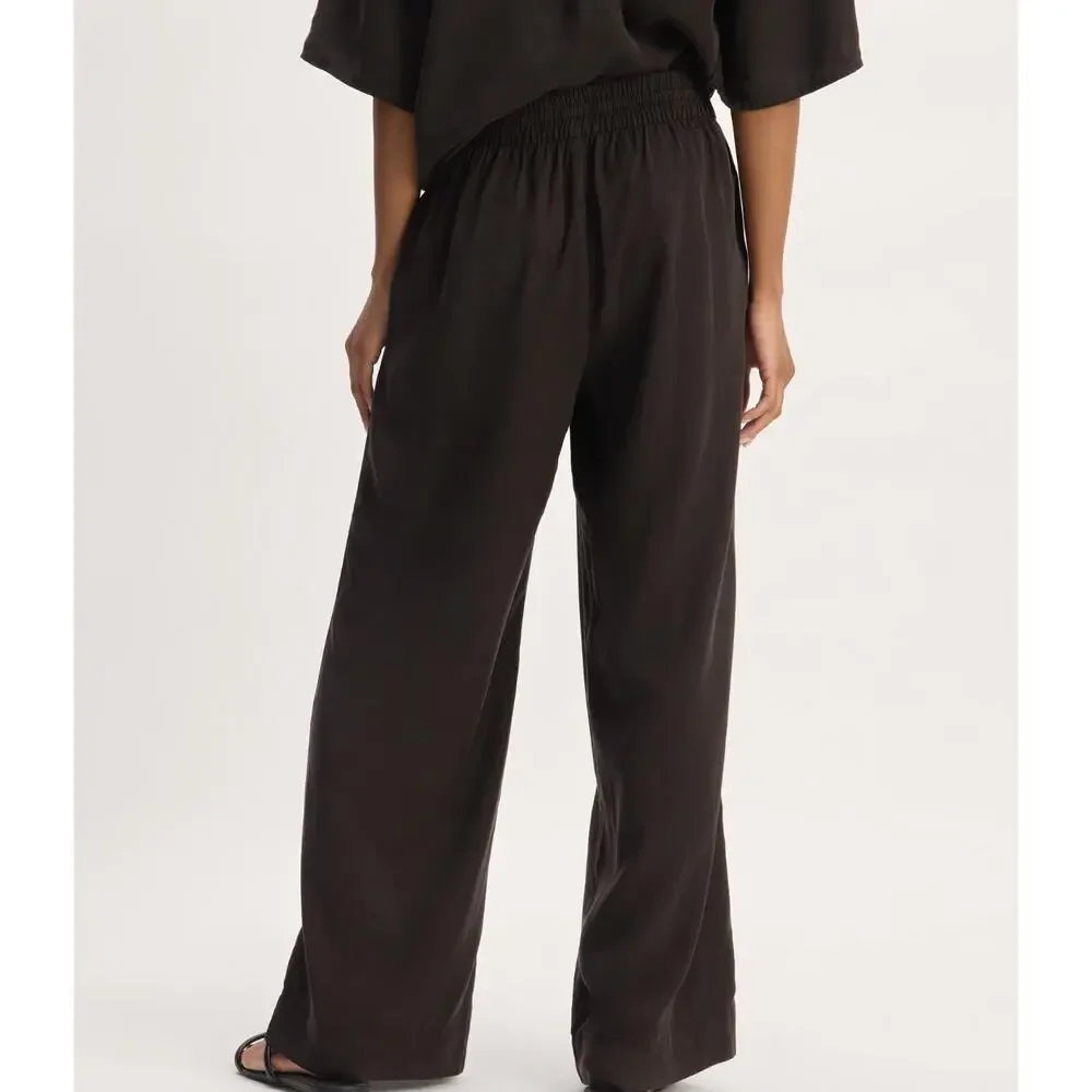 NWOT Everlane The Wide-Leg Pant in Butterlite Black Size Small - Picture 3 of 9